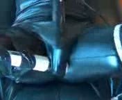 I can only reccomend this #amateur #bdsm clip of a woman in #latex having several #orgasms. Nicely done!