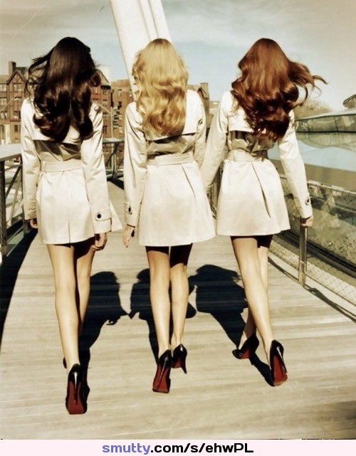 #hellohighheels #highheels #heels #legs #coat #brunette #blonde #redhead #walking #back