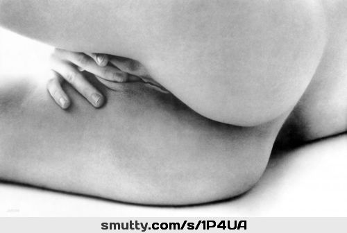 #vulva #masturbation #woman #fingering #zeigmal #mcbride #butt #labiamajora...