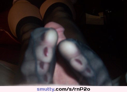 #homemade #amateur #footfetish #pantyhose #thighhigh #footjob #feet #toes