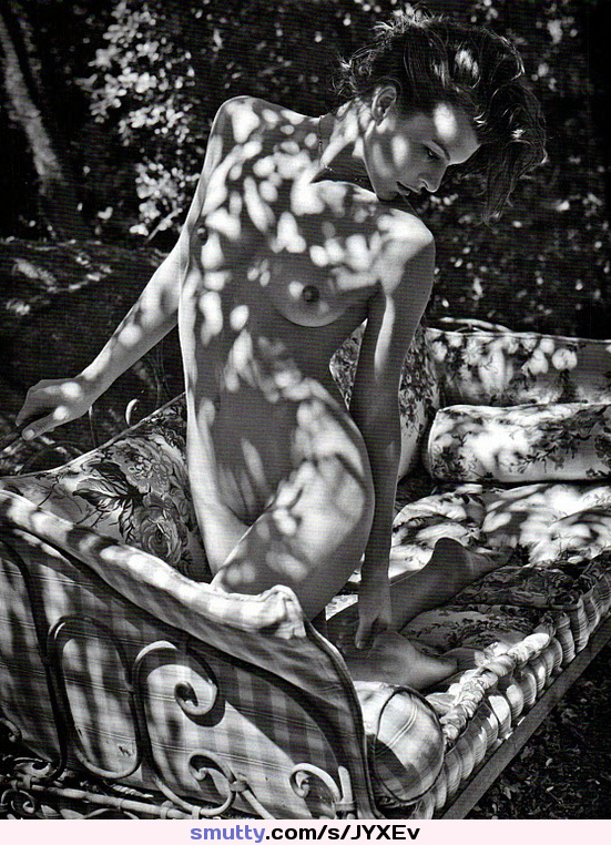 Vanity Fair — #Milla #Jovovich #MillaJovovich #topless #Outdoor #BlackAndWhite
