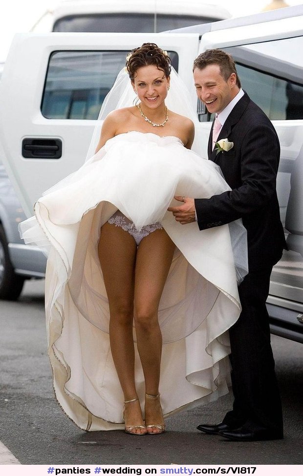 White wedding
#wedding #weddingdress #weddingnylons #hot #sexy #babe #panties