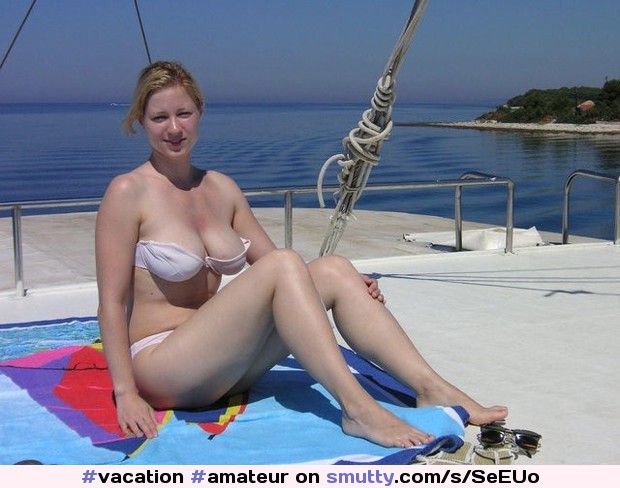 #amateur #blonde on a #boat showing her 