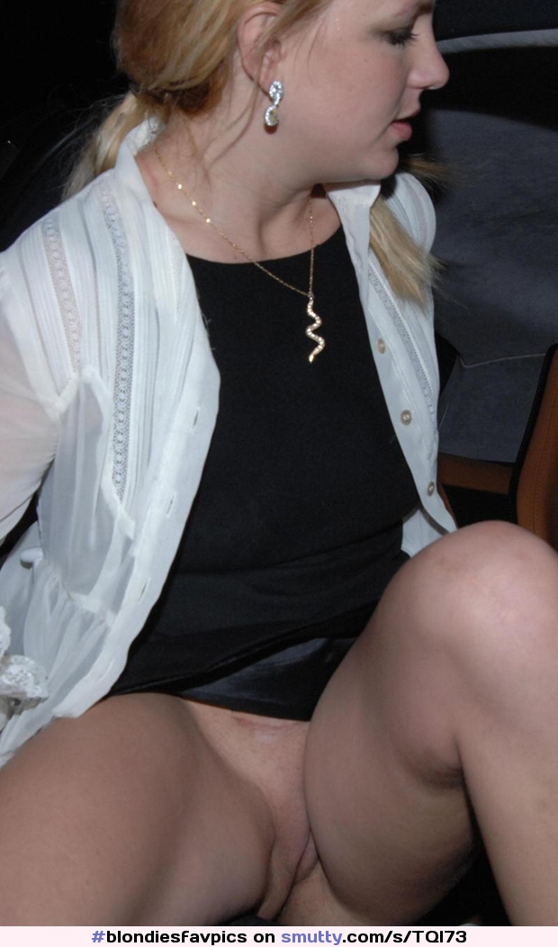 #female #celeb #celebrity #upskirt #BritneySpears #pussy #shaved #legs #blonde #ass