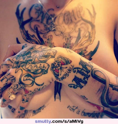 #handbra #tattoos #ring #hand #fingers #natural #nicetits #chestpiece #necklace 