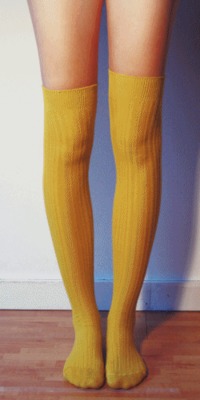 #gif #socks #kneehighs #animate #stockings #overtheknee #legs #thighs #feet