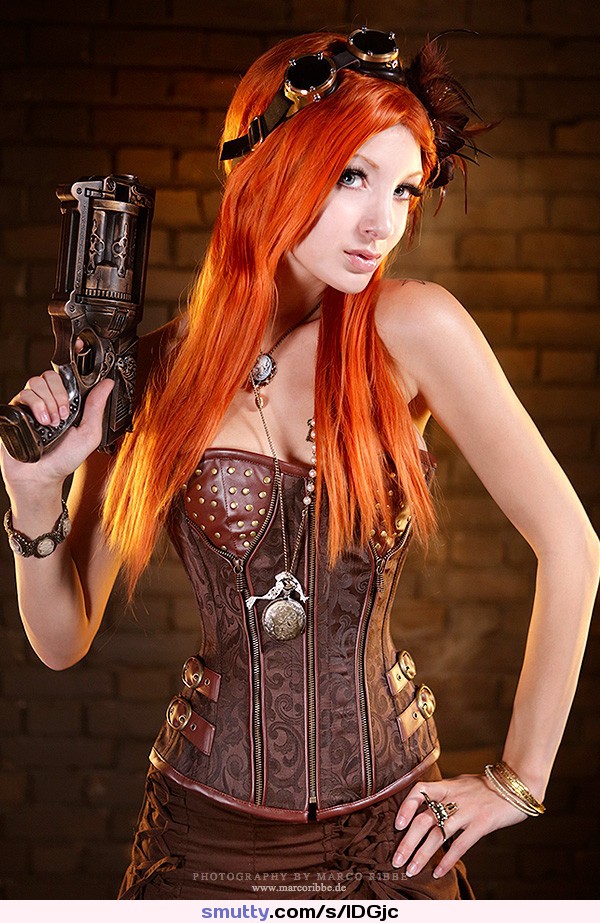 #redhead #SteamPunk #corset #nonnude #gun