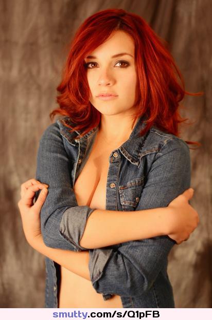 #MarilynVianneyUribe #sexy #redhead #Beautiful