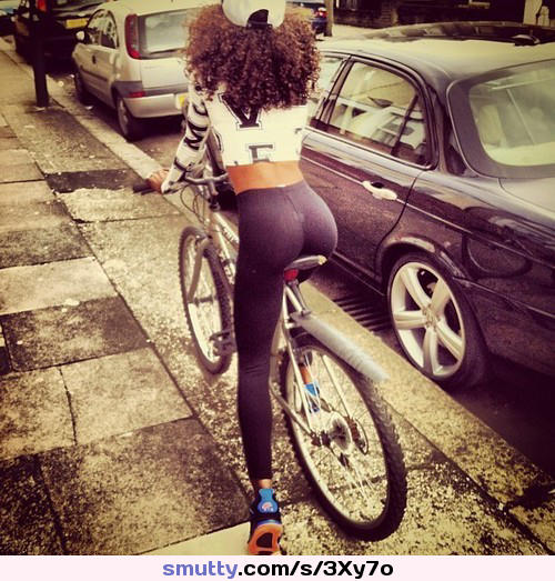 #sexy #ass #nonnude #street #bicycle
