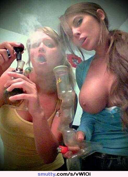 #sexy #stoner #tits #bigtits #teen #bong #weed #420