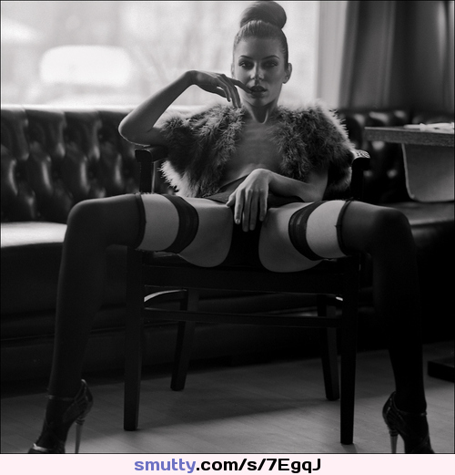 #beautiful ....#sexy #stocking #spread #heels #seductive #masturbating #sensual #gorgeous #beauty .....#tele