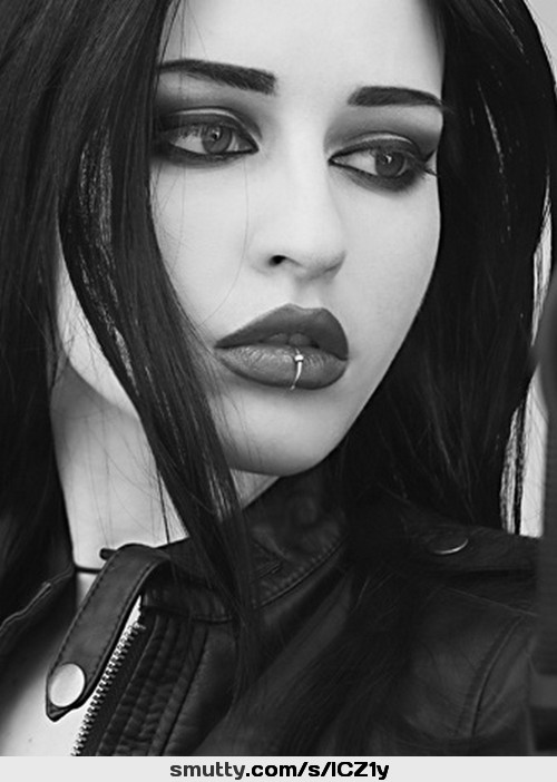#beauty .....#lovely #goth #gothgirl #eyes #sexy #piercing #striking #beautiful #gorgeous #brunette #blackhair ......#tele