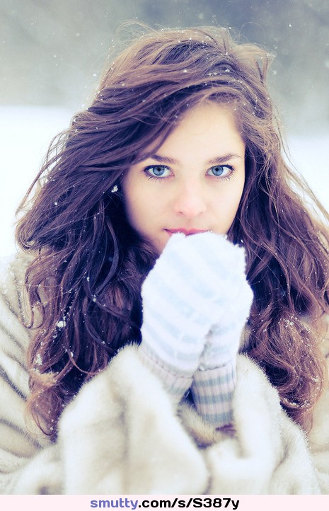 Lovely in Winter ........#eyes #winter #beauty #lovely ..............................#tele