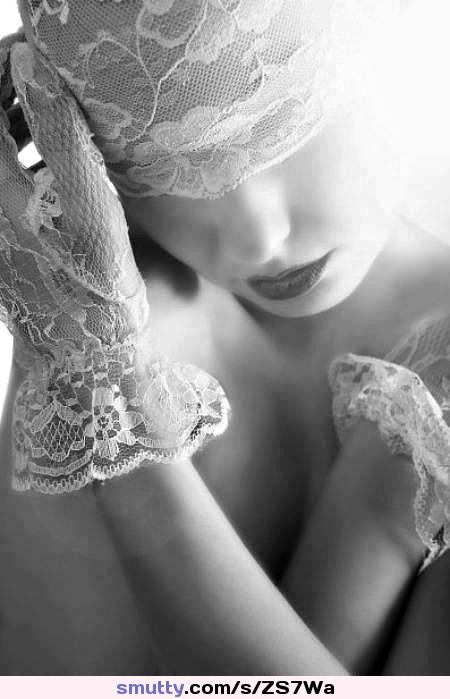 #gorgeous ...#lovely #lace #blindfold #submissive #beauty .....#tele