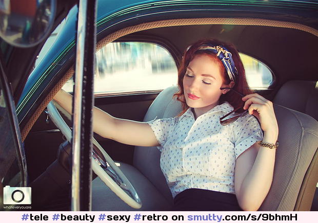 #beauty ....#sexy #retro #lovely #redhead #gorgeous #pale #sweet ......#tele