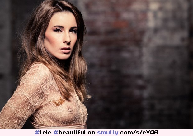 #beautiful .....#sensual #gorgeous #sexy #seethrough #brunette #eyes #lovely ....#tele