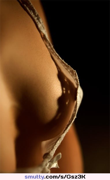 #hot #sexy #boob #tit #titty #breast #nipple #underboob #sideboob #yummy