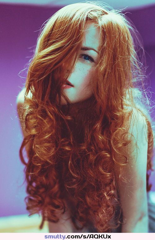 #girl #redhair #redhead #curlyhair #curlyhair #Beautiful #beauty #longhair #wow #perfect #pale #blueeyes #freckles #holyshit