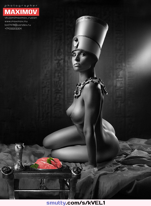 #art#artistic#artnude#lightandshadow#BlackAndWhite#nipples#boobs#breasts#tits#sexy#beauty#attractive#gorgeous#seductive#perfect#Cleopatra