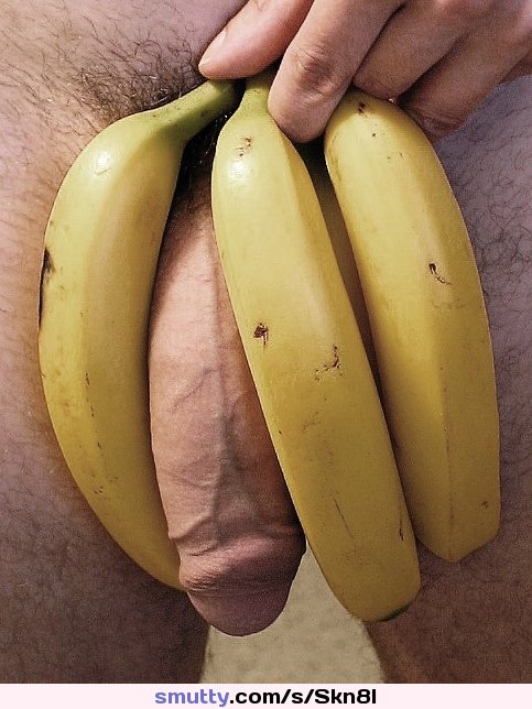 An image by: storm011 - Fantasti.cc
#banana #nicedick #food #uncut