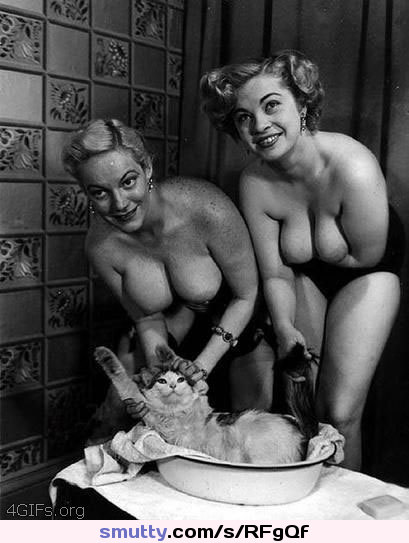 #Classic #Retro #Vintage #pussywash #Tits #Boobs #Wet #Pussy #Cat #Blonde #BlackWhite #Nude #Naked