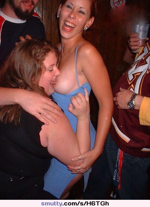 #canadianwildgirl
#canadian
#wild
#boobie
#tittie
#tit
#boob
#breast
#nipple
#nip
#dress
#blue
#hot
#hottie
#babe
#sexy
#tit