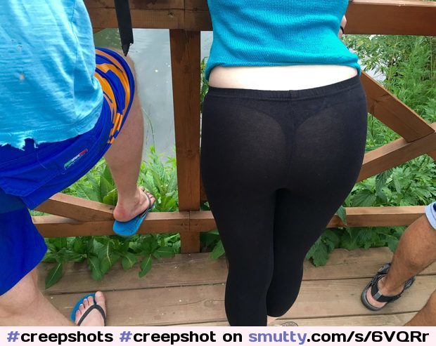  Candid cutie wearing cameltoe leggings at