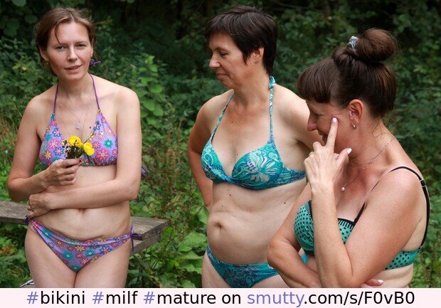 #bikini
#milf 
#mature
#group
