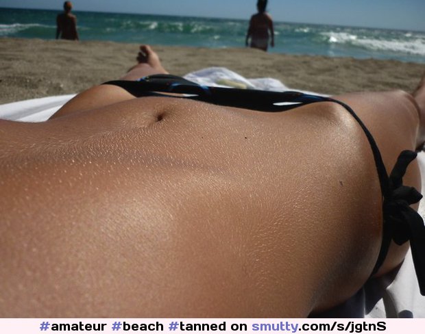 #amateur #beach #tanned #mound #MonsVenus #downpanties