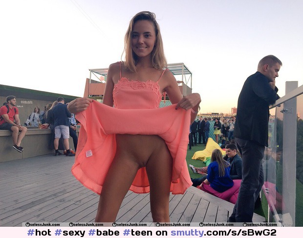#hot#sexy#babe#teen#college#pussy#public#publicflash#pussyflash#flashing#shaved#naughty