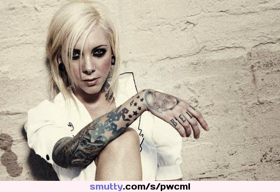 #MariaBrink #sexyasfuck #tattoos #blonde