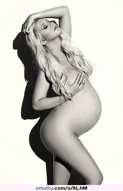 #blackstonesfavorites #ChristinaAguilera #pregnant