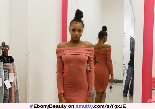 #EbonyBeauty #NipplePokies #tightdress