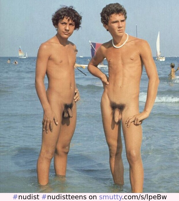 #nudist#nudistteens#teen#teenboy#teencock#uncut#beach#vintage