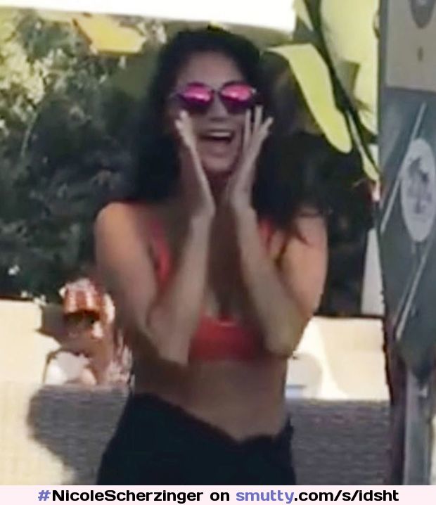 Nicole Scherzinger at the Beach Bar \"Almancil\" in Portugal 06/23/2021 #NicoleScherzinger