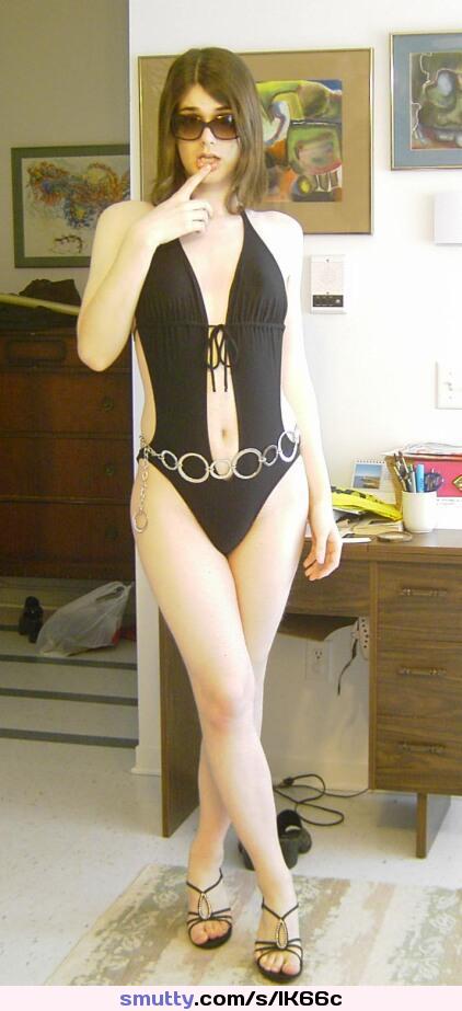 #trap #brunette #beautiful #sexy #cute #swimsuit