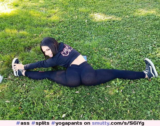 #ass #splits #yogapants #nonnude