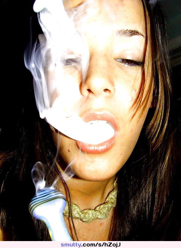 #reefer #hemp #420 #hempnecklace #sexylips #stoned #baked #stonergirl #suckmyfatcock #GetHighNFuck #blazed #pipe #partygirl #suggestive