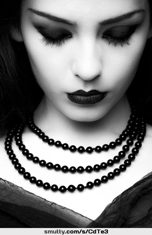 #SERENEBEAUTY  #BlackAndWhite #girl #portrait #necklace #perfectmouth #eyesclosed #CLRBF  #CLRBBlackAndWhite
