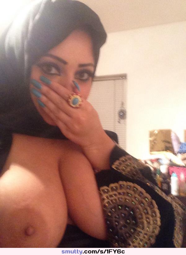 #amateur #slut #boobs #boobies #muslim