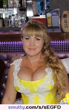 #YuliaR #YuliaRasteryaeva #girl #blonde #busty #russian #amateur #hugetits #hot #boobs #bra #lingerie #nonnude #bar