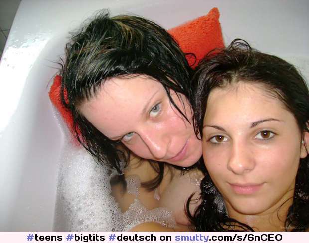 #teens #bigtits #deutsch #german #nipplepiercing #piercednipples #bathtub #schlampe #grabtits #twogirls #amateur #amateurs #girls