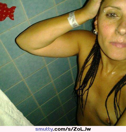 #shower #selfie #wet #smalltits #nipple #notits