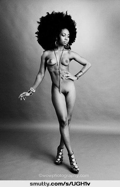 #FaithObae #afro #queen #AfroQueen #nude #ebony #breasts #nicebody #hoopearrings #monochrome