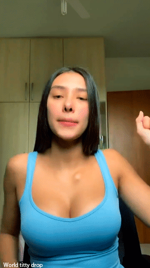 Big Tit Latina Facial