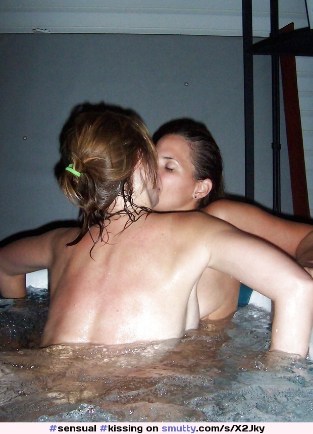 Sensual Kissing Amateurlesbians Hottub Hot