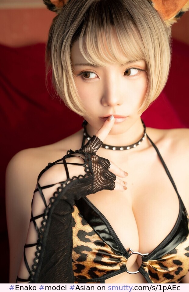 #Enako #model #Asian #Japanese #nonnude #nn #cosplay #catgirl