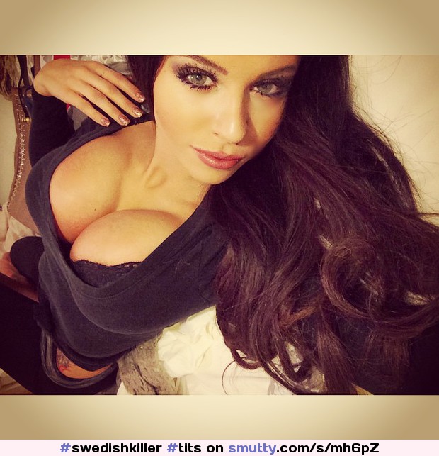 #swedishkiller #tits #bigtits #hugetits #hot #hotgirl #nonnude #fit #fitbody #clevage #damn #curvy #fitgirl #boobs #selfie #hot #bigboobs