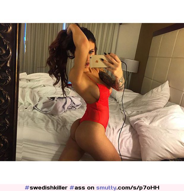#swedishkiller #ass #booty #pawg #selfie #selfshot #mirror #roundass #juicyass #curvy #sideboob #archedback #spankable #BubbleButt #datass