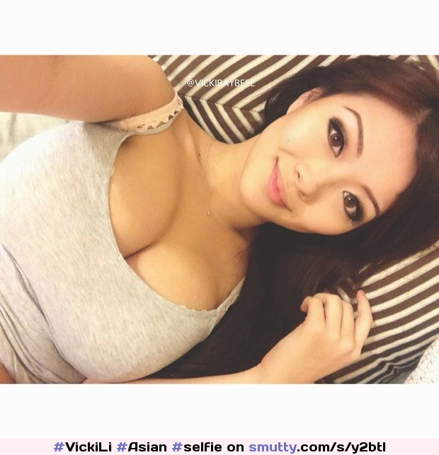 #VickiLi #Asian #selfie #selfshot #tits #boobs #bigtits #bigboobs #hugetits #hugeboobs #clevage #nn #nonnude #bustyasian #damn #prettygirl